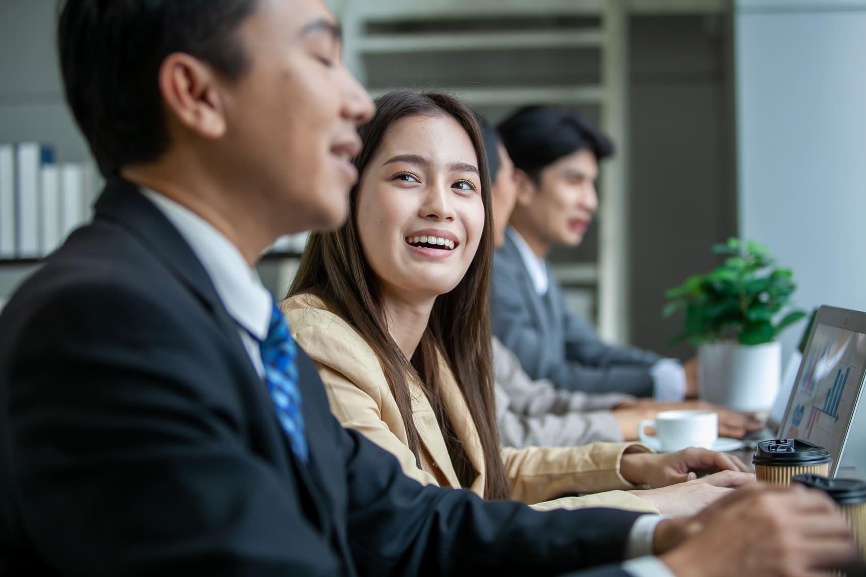 競争優位を築く：デジタルシフトでビジネスの未来を切り拓く